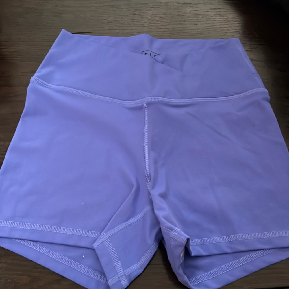 Fleo blue v shorts size small